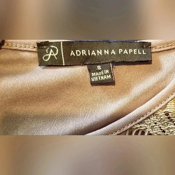 Adrianna Papell Lacey Blouse - Size Small - Cream Color‎ - Picture 3 of 3